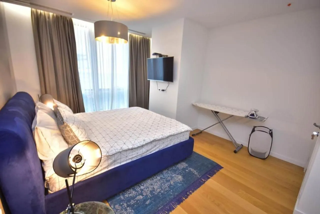 Apartment Batumi Tower 0*,